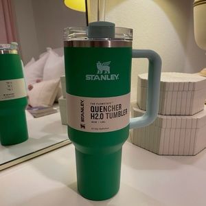 Stanley- 40oz
